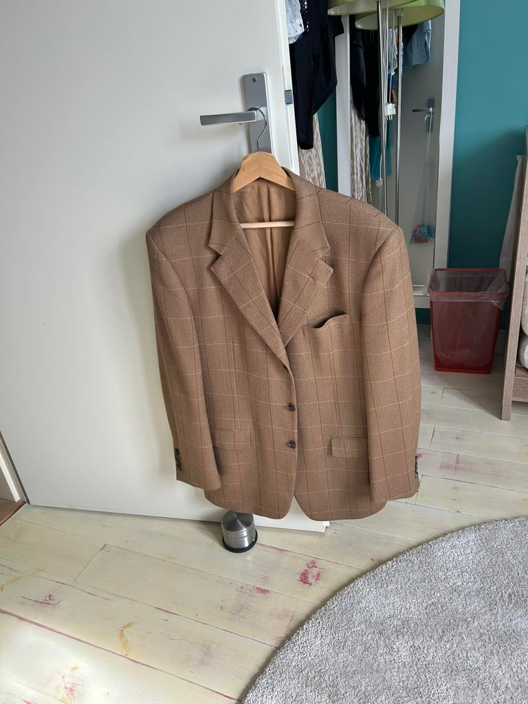 Heren colbert  maat 52 bruin visgraat van Corneliani, Ophalen of Verzenden, Zo goed als nieuw, Maat 52/54 (L), Bruin