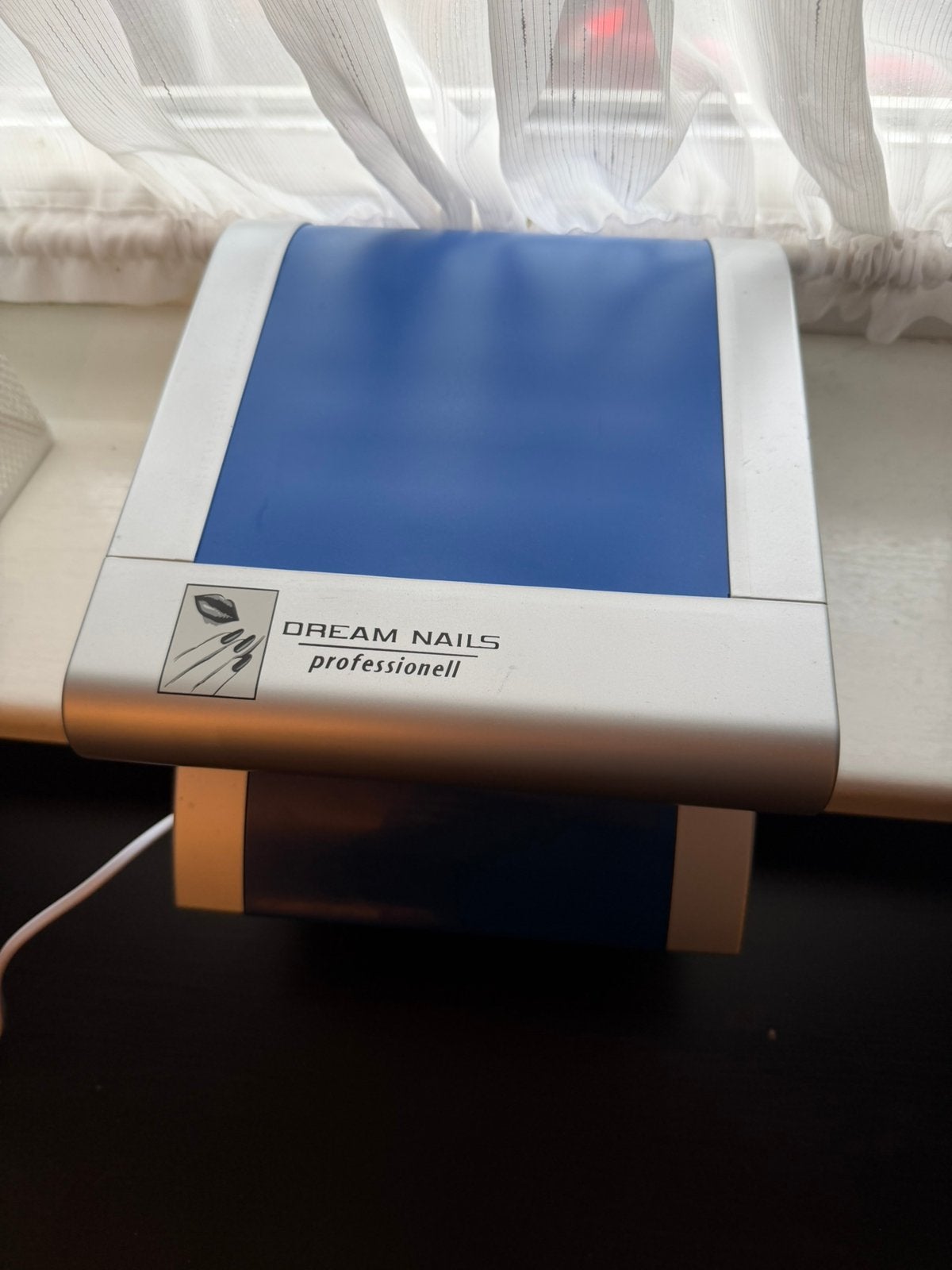 Gratis uv lamp nagel lamp gratis, Ophalen of Verzenden, Zo goed als nieuw, Hand- en Voetverzorging
