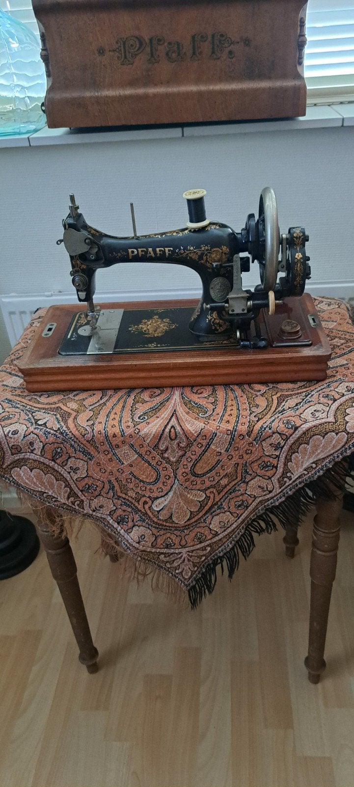 Antieke Pfaff Naaimachine K & L met toebehoren, Antiek en Kunst, Ophalen