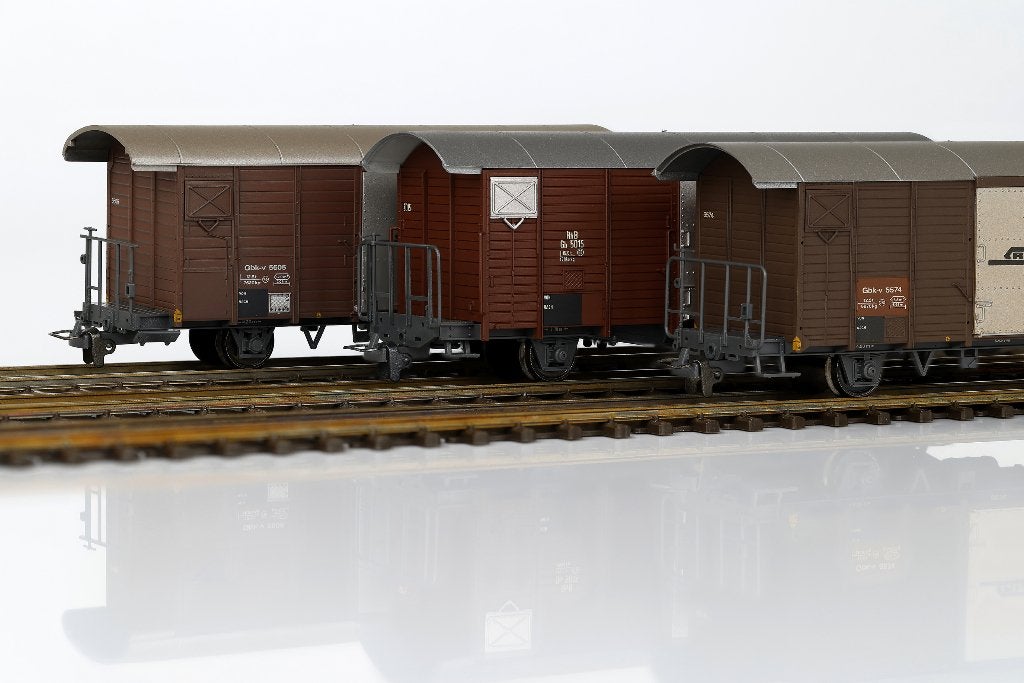 Set van 3 nieuwe Bemo RhB Goederenwagons type Gb/Gbk-v, H0m, Overige merken, Gelijkstroom, Ophalen of Verzenden, Analoog