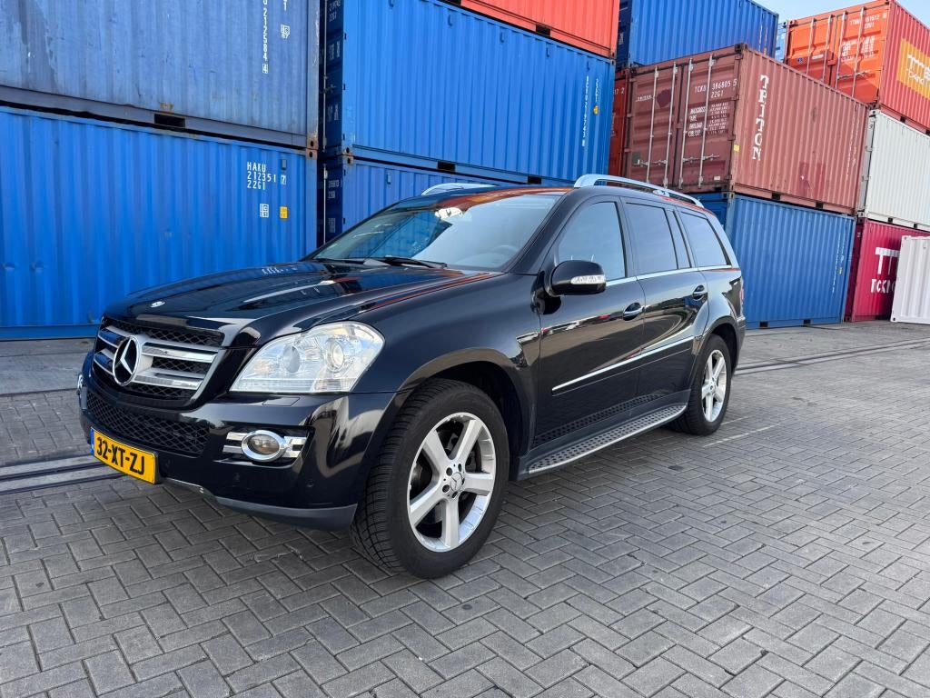 Mercedes-Benz GL450 4MATIC AUT 2007 Zwart, GL, 7 stoelen, Vierwielaandrijving, Particulier