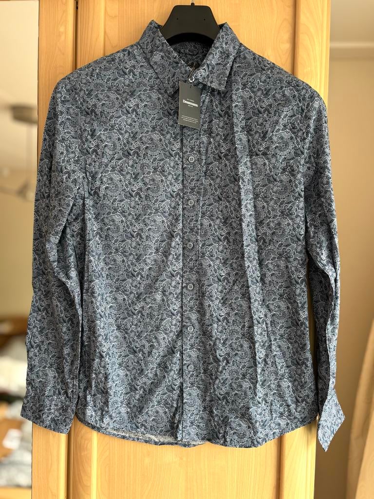 Nieuw heren overhemd met print - Maat M, Kleding | Heren, Ophalen of Verzenden, Nieuw, Blauw, Halswijdte 39/40 (M)