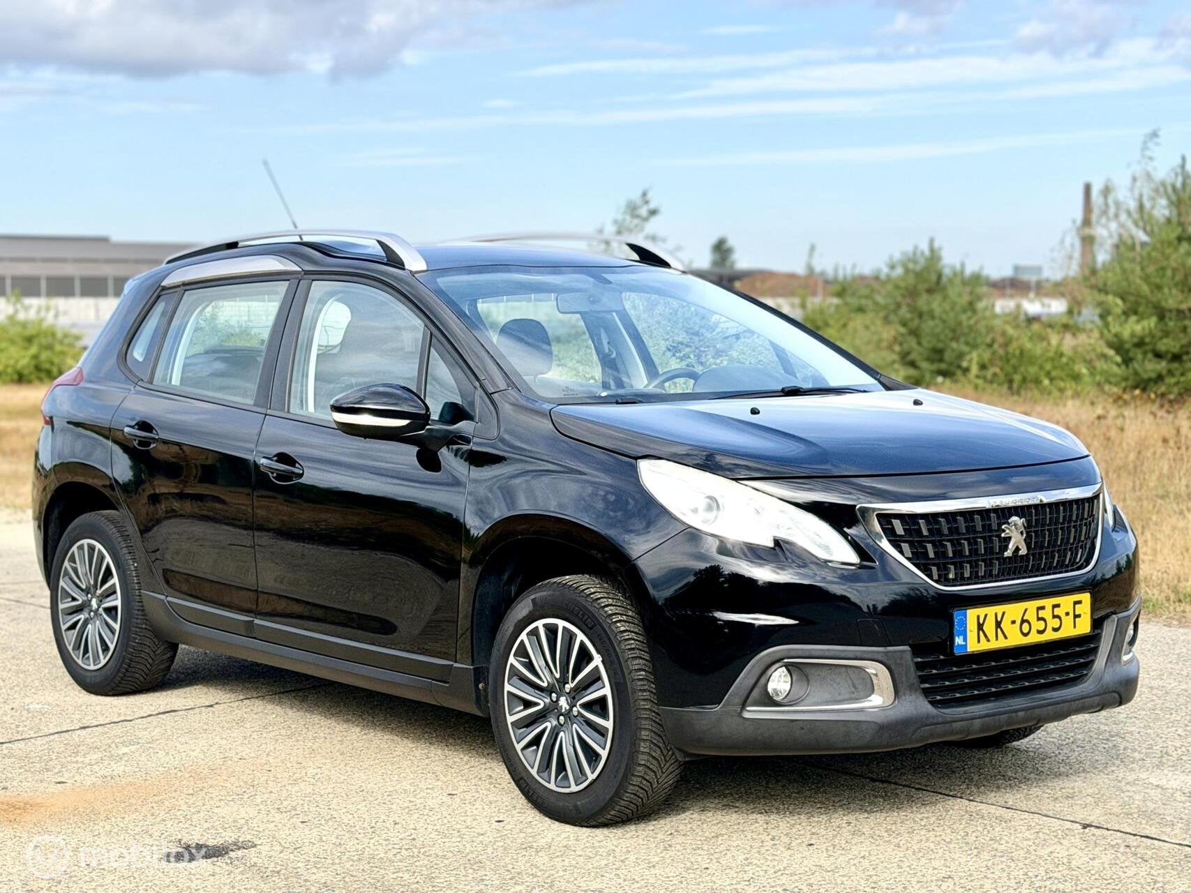 Nette Peugeot 2008 1.2 PureTech Blue Lion*NAP*, Auto's, Euro 6, Origineel Nederlands, Bedrijf, Handgeschakeld
