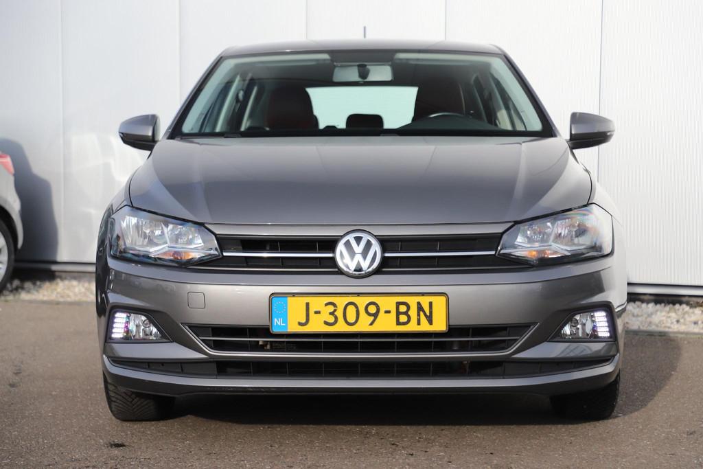 Volkswagen Polo 1.0 TSI Comfortline Bruin Leder Virtual Navi, Auto's, Volkswagen, Voorwielaandrijving, Stof, Gebruikt, 95 pk