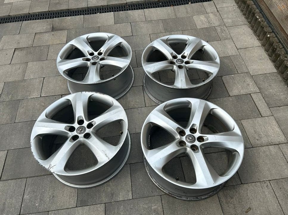 Opel Astra J Velgen 5x105 ET46 8J - Opknapset, Gebruikt, Velg(en), Personenwagen, Zomerbanden