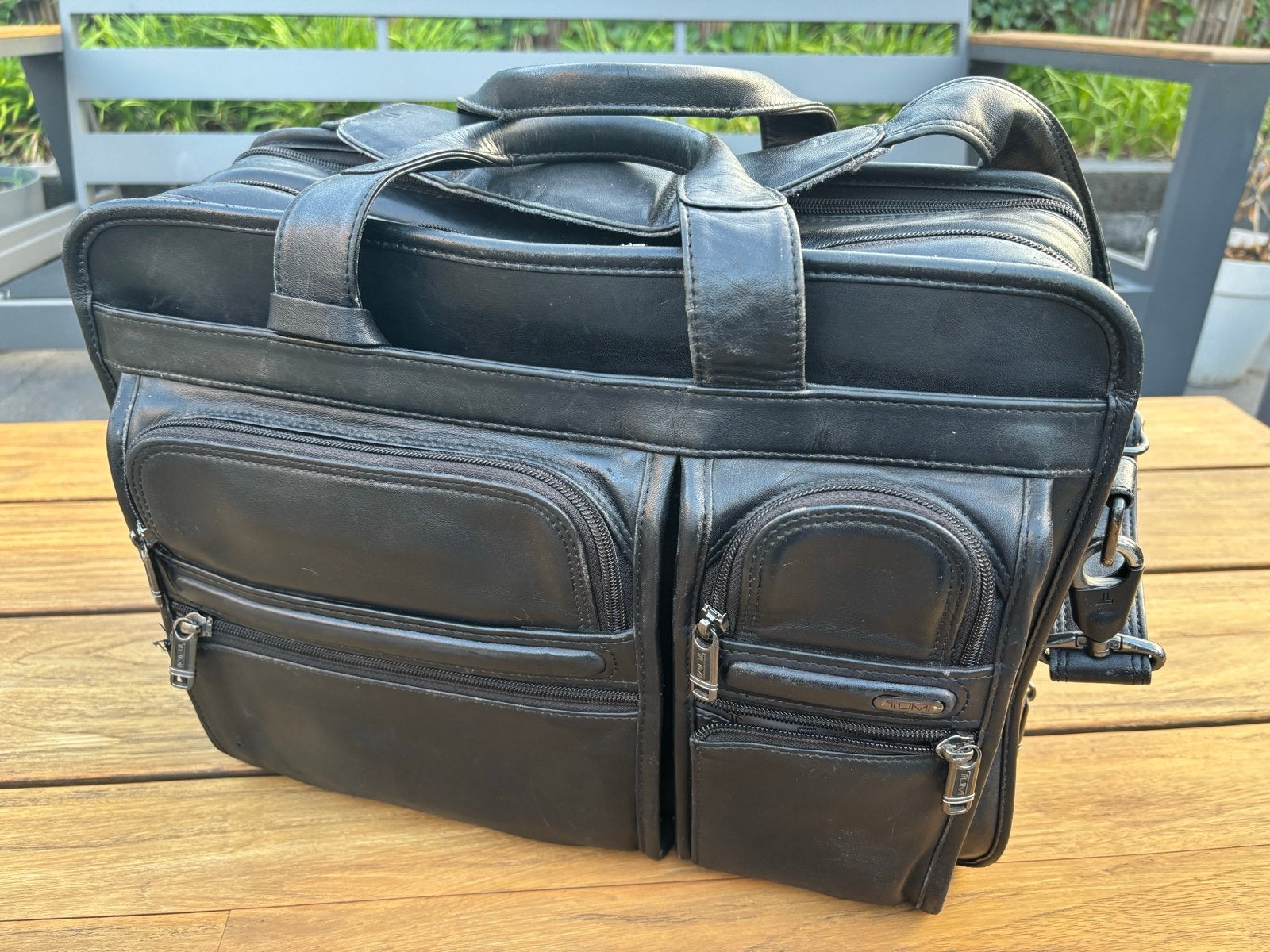 Tumi Alpha Leren Aktetas/Laptoptas Zwart - Gebruikt, Overige merken, 40 cm of meer, Gebruikt, Ophalen of Verzenden