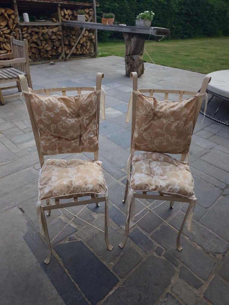 Set smeedijzeren stoelen, Huis en Inrichting, Stoelen, Ophalen, Gebruikt, Twee, Wit