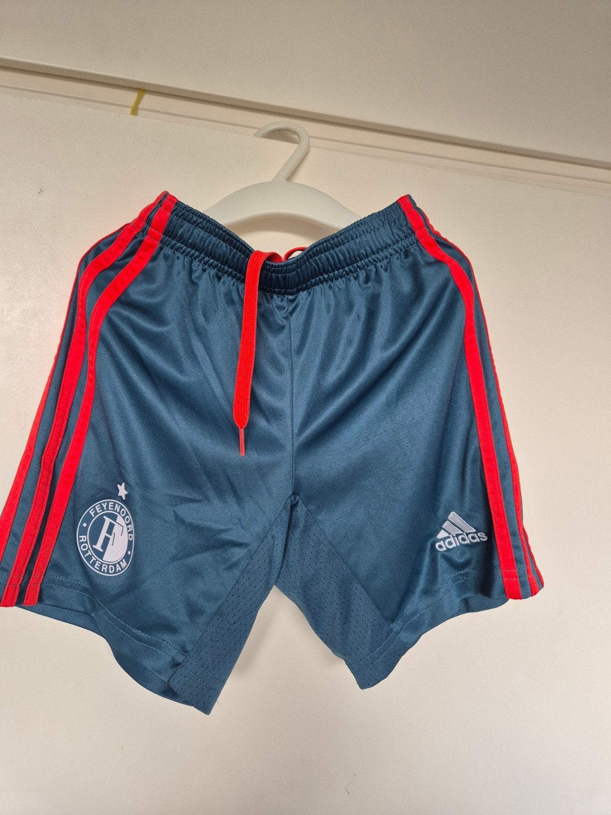 Feyenoord Adidas Voetbalbroekje Maat 128 (7-8 jaar), Ophalen of Verzenden, Zo goed als nieuw, Adidas, Jongen of Meisje