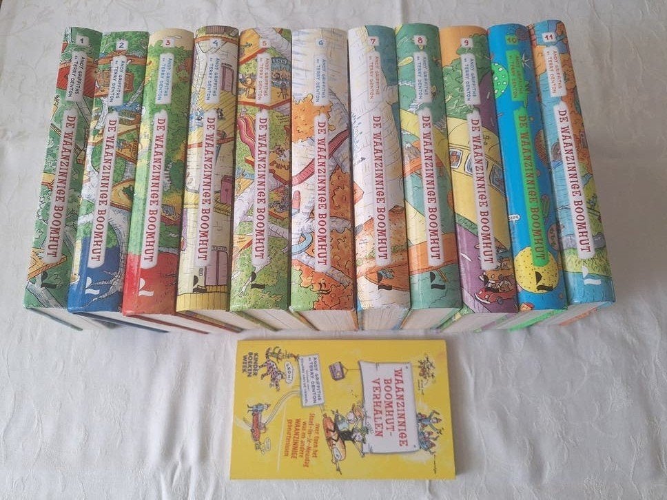 De waanzinnige boomhut 1 tm 11 + waanzinnige boomhutverhalen, Boeken, Ophalen of Verzenden, Zo goed als nieuw, Andy Griffiths en Terry Denton