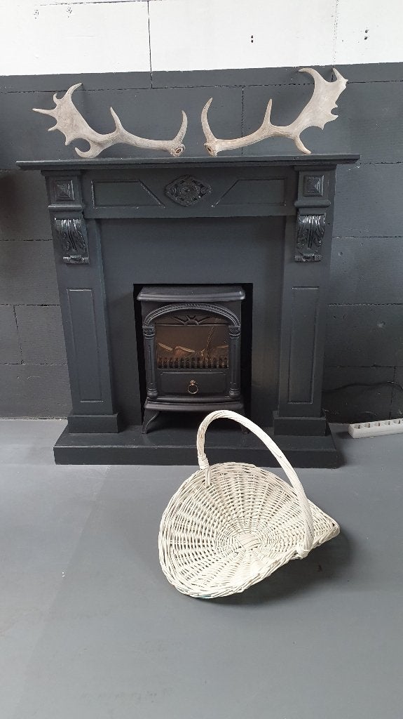 Retro rotan rieten mand, krantenbak, wit. S22