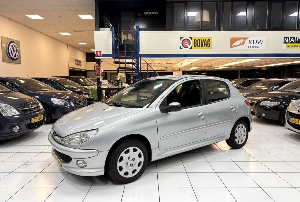 Peugeot 206 1.4 Air-line 3 Airco, Auto's, Stof, 31 €/maand, 4 cilinders, Origineel Nederlands