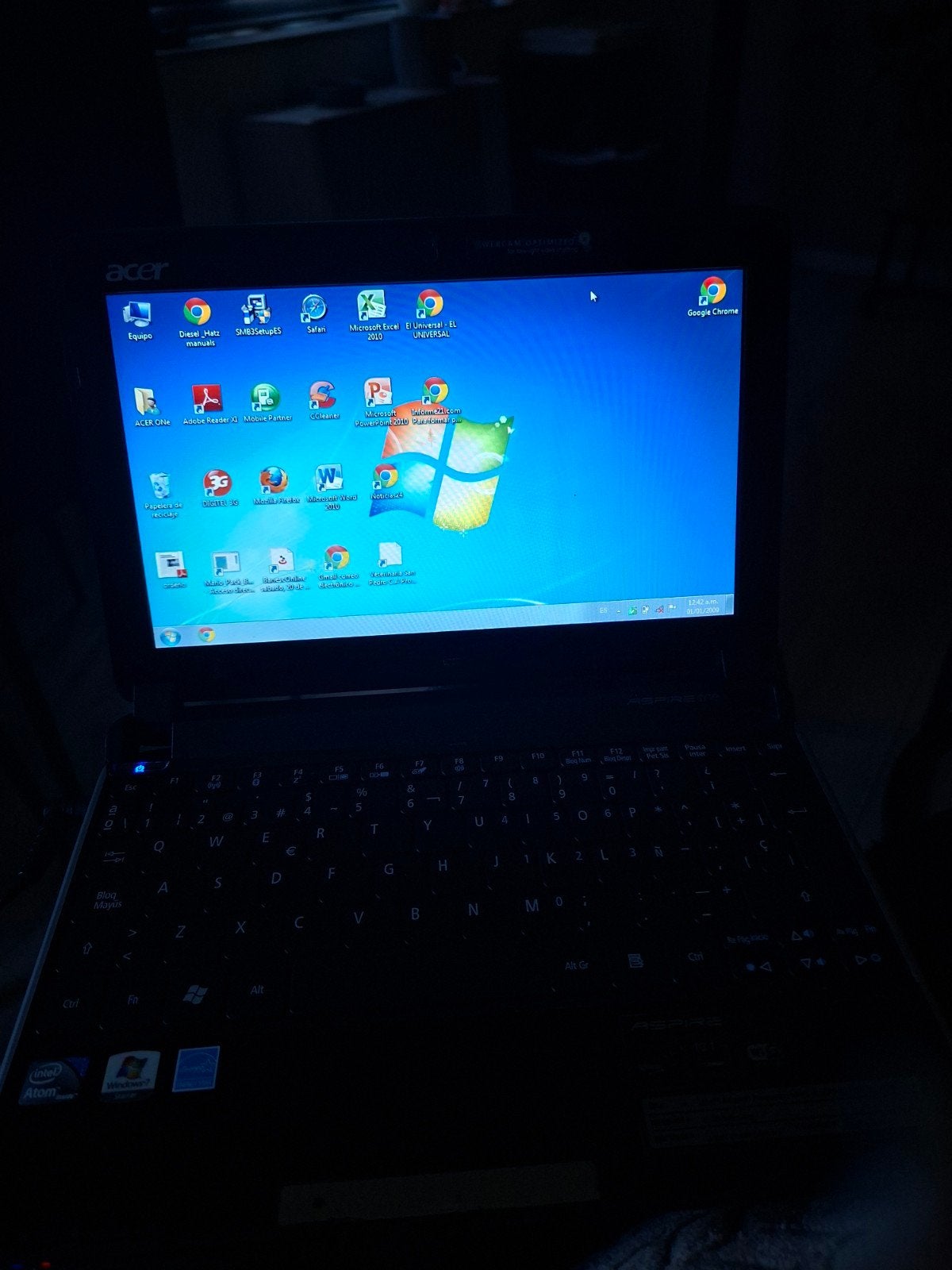 Acer Netbook - Compacte laptop voor basisgebruik, Computers en Software, Gebruikt, HDD, Minder dan 4 GB, Qwerty