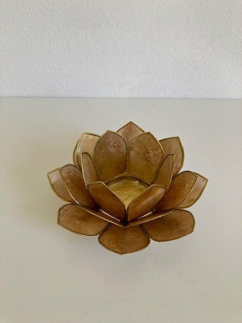 goudkleurige kandelaar waxinelichthouder lotus 12 cm Kinta, Huis en Inrichting, -, Overige merken, -, Natuurlijk materiaal