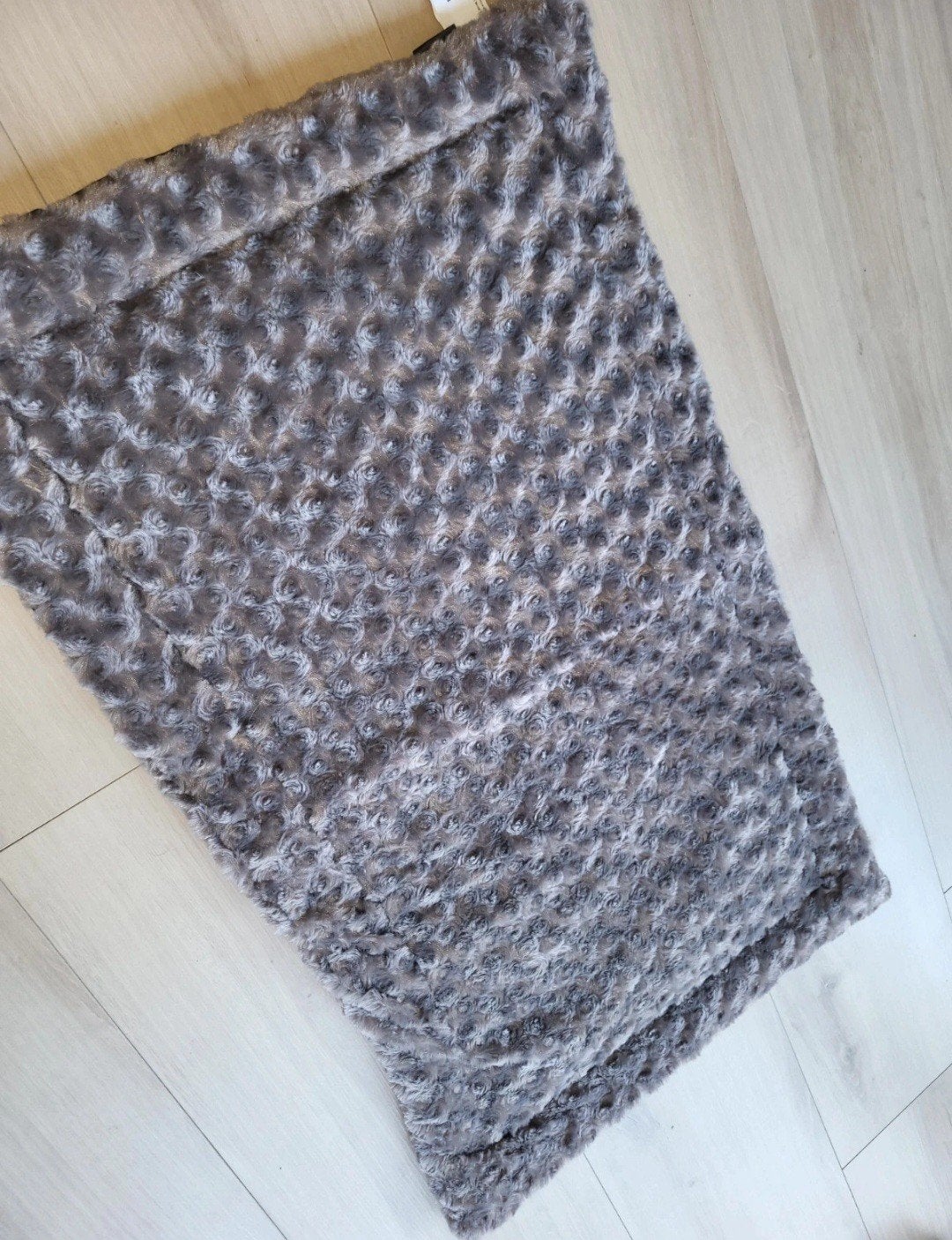 kattenkleedje, Ophalen, Nieuw