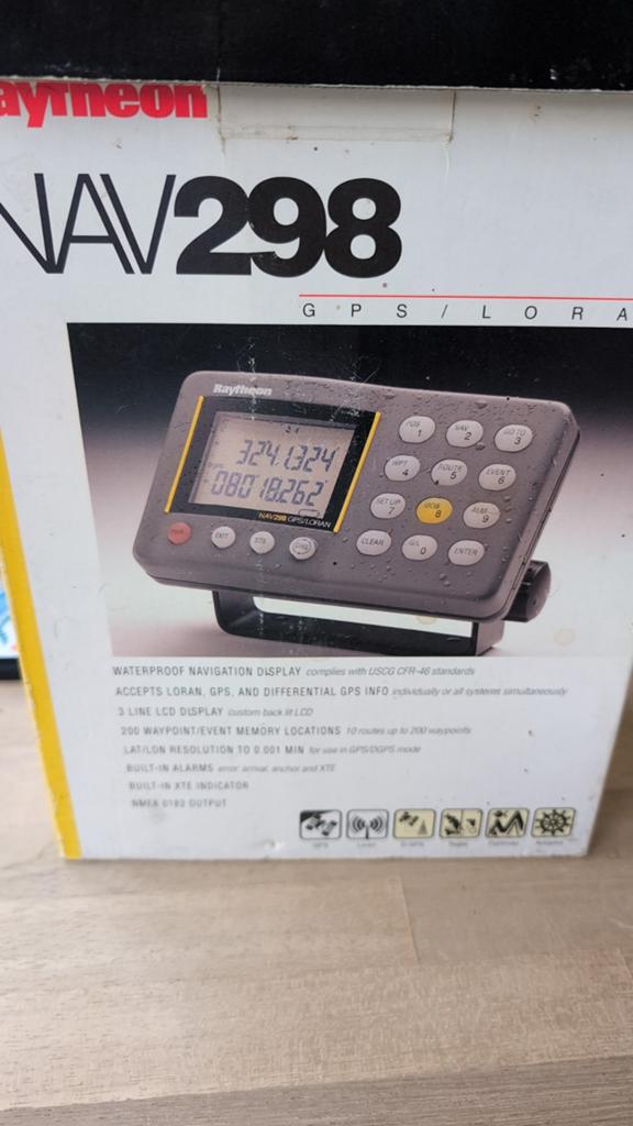 Raytheon NAV298 GPS/GDM brand new, Ophalen of Verzenden, Zo goed als nieuw
