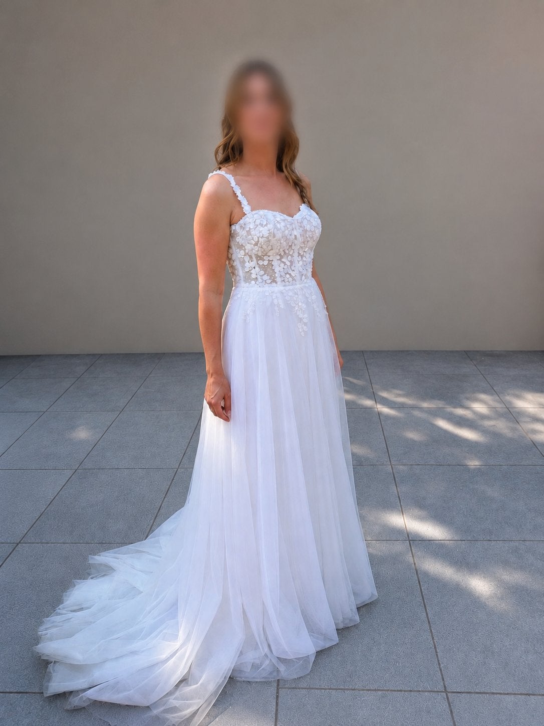 Prachtige Trouwjurk met Kant en Tule van Azuree Bridal, Ophalen, Zo goed als nieuw, Wit, Trouwjurk