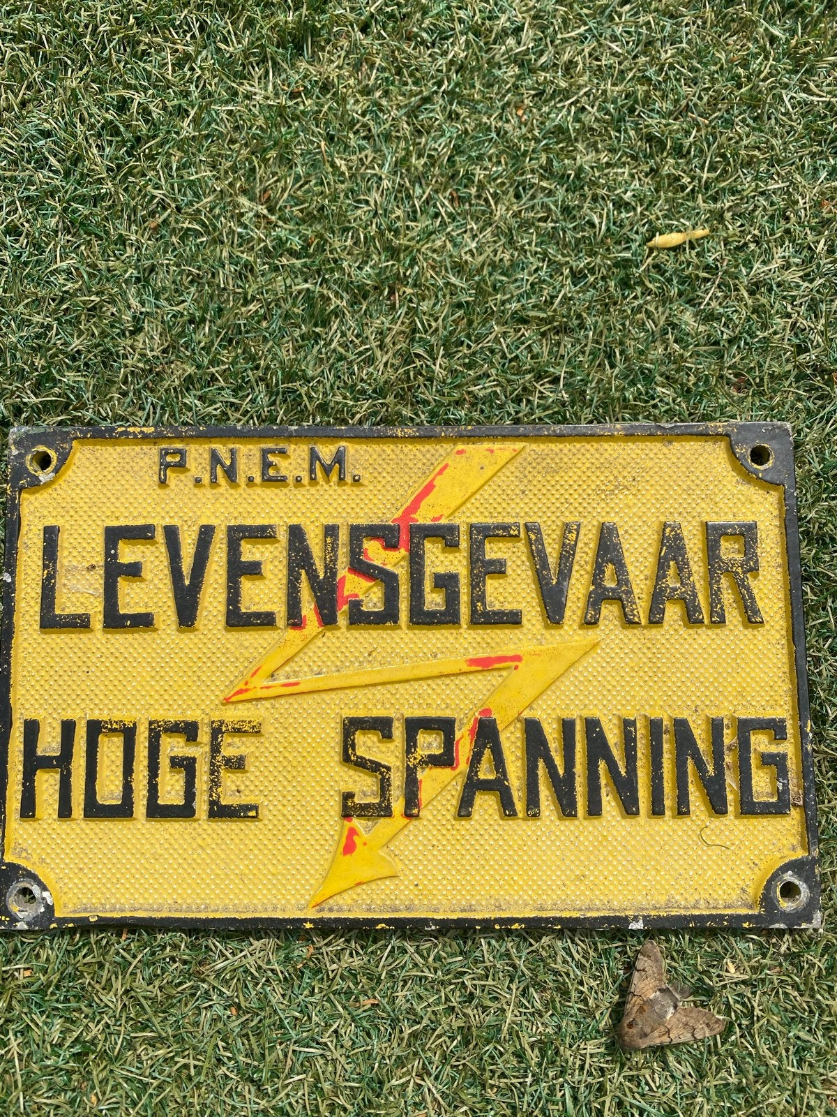 Vintage P.N.E.M. Levensgevaar Hoge Spanning bord, Ophalen of Verzenden
