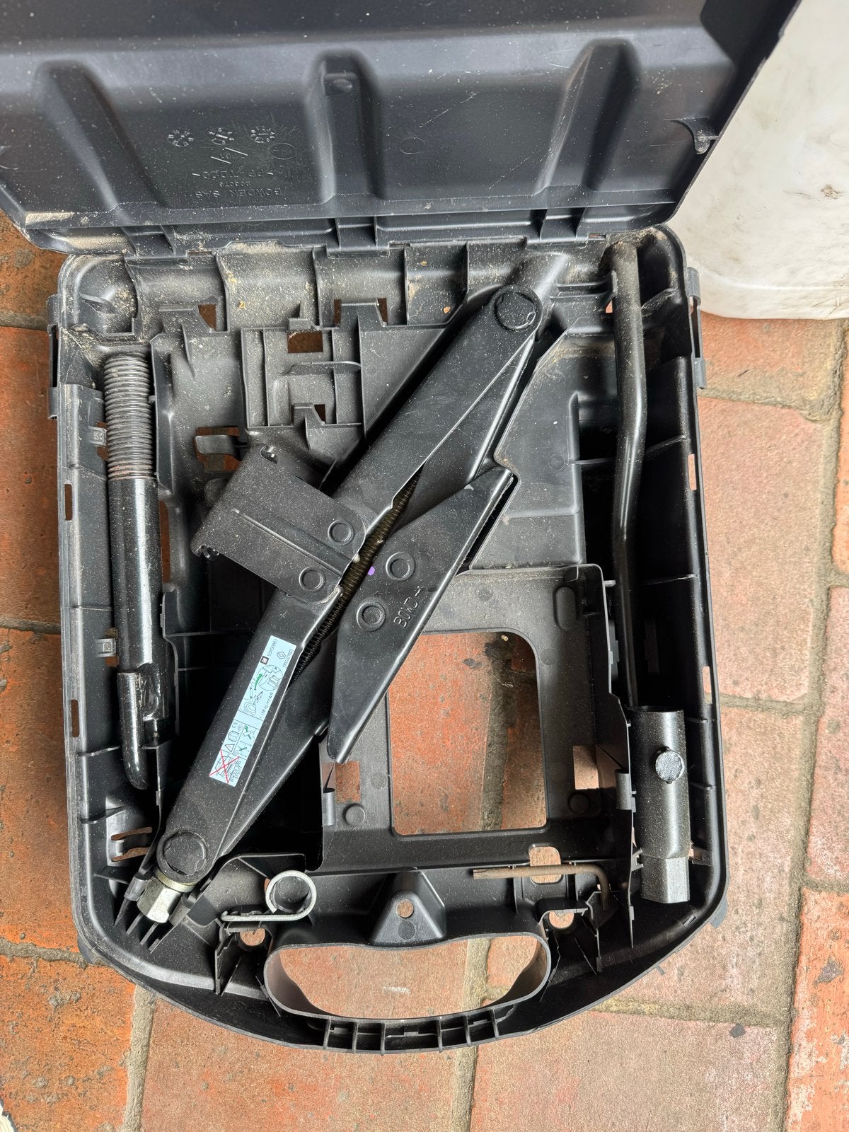 Schaarkrik in koffer - Handig voor onderweg, Ophalen of Verzenden, Gebruikt, Mechanisch, Schaarkrik