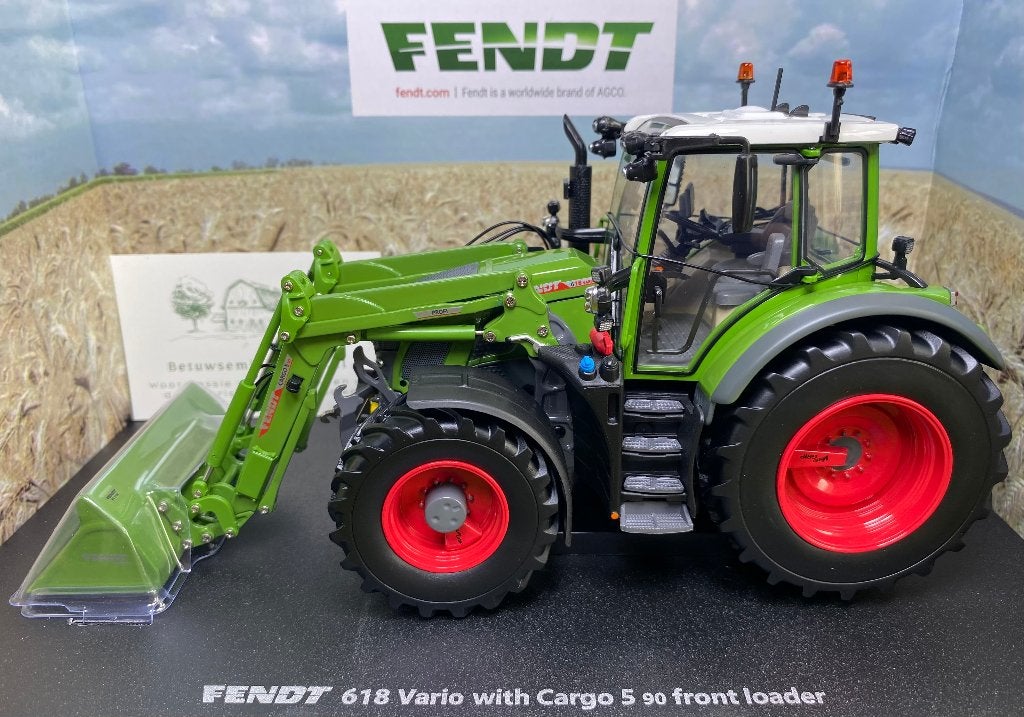 Fendt 516 Vario tractor + CargoProfi 4X80 voorlader 1:32 UH, Ophalen of Verzenden, Nieuw, Tractor of Landbouw, Universal Hobbies