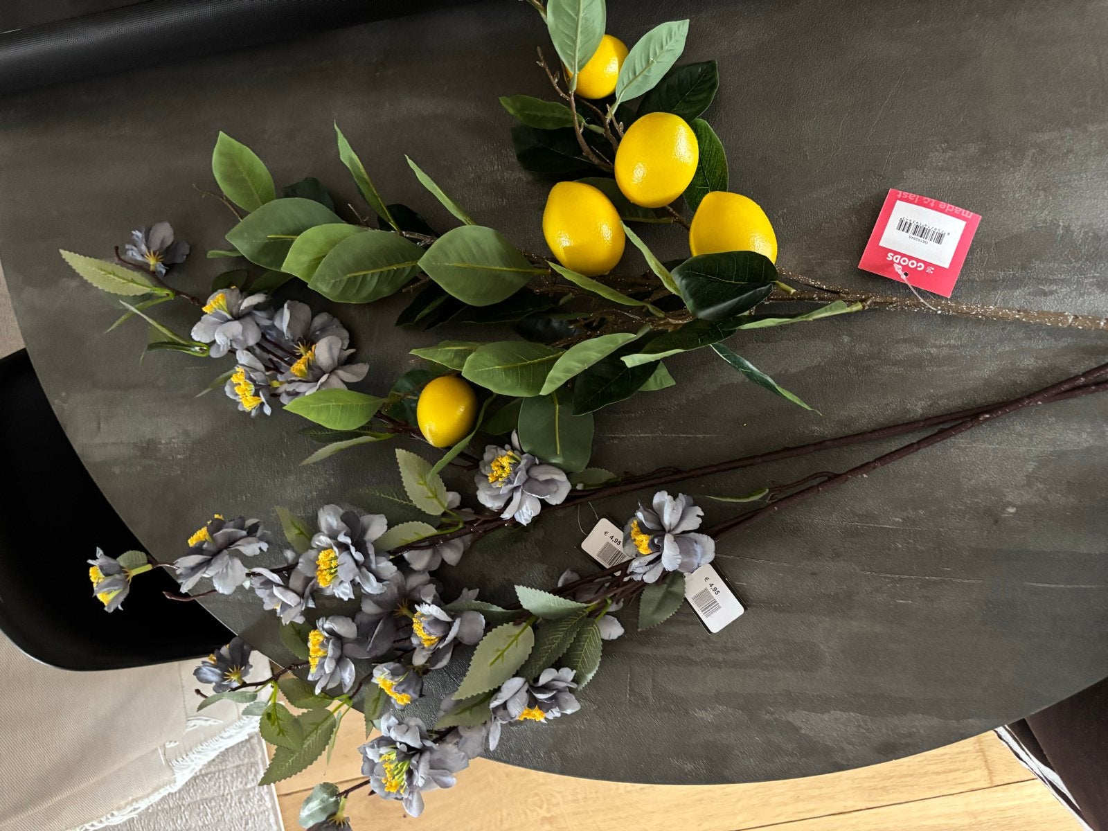 Kunsttakken met bloemen en citroenen, Ophalen, Binnen, Zo goed als nieuw, Kunststof