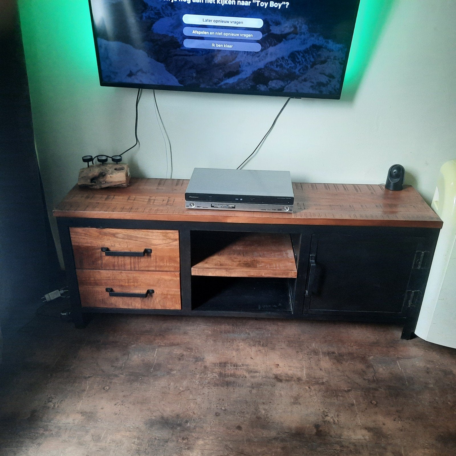 Te koop inboedel, Ophalen, 50 tot 75 cm, 200 cm of meer