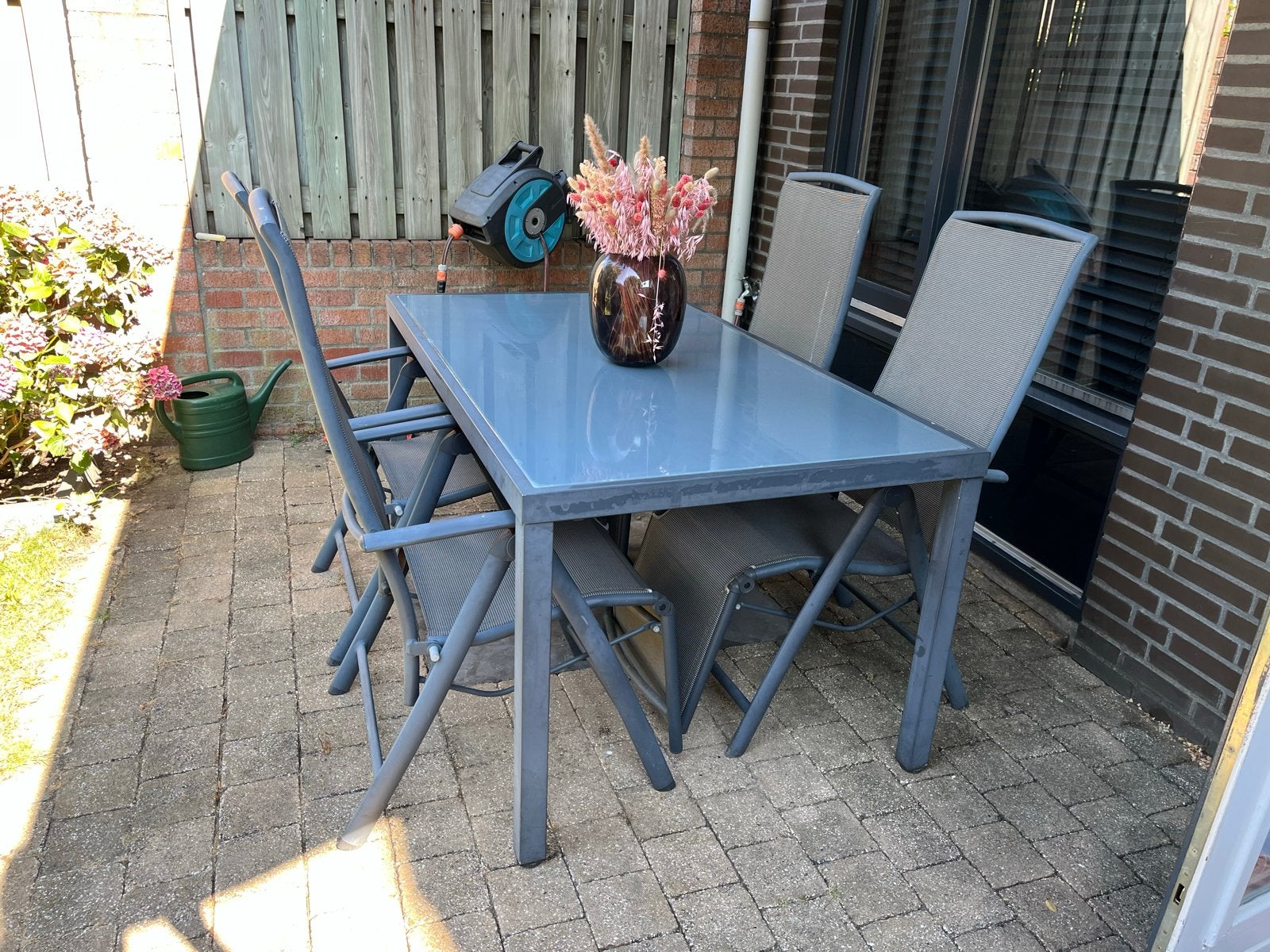 Tuinset met glazen tafel en 4 verstelbare stoelen, Ophalen, 4 zitplaatsen, Gebruikt, Eettafel