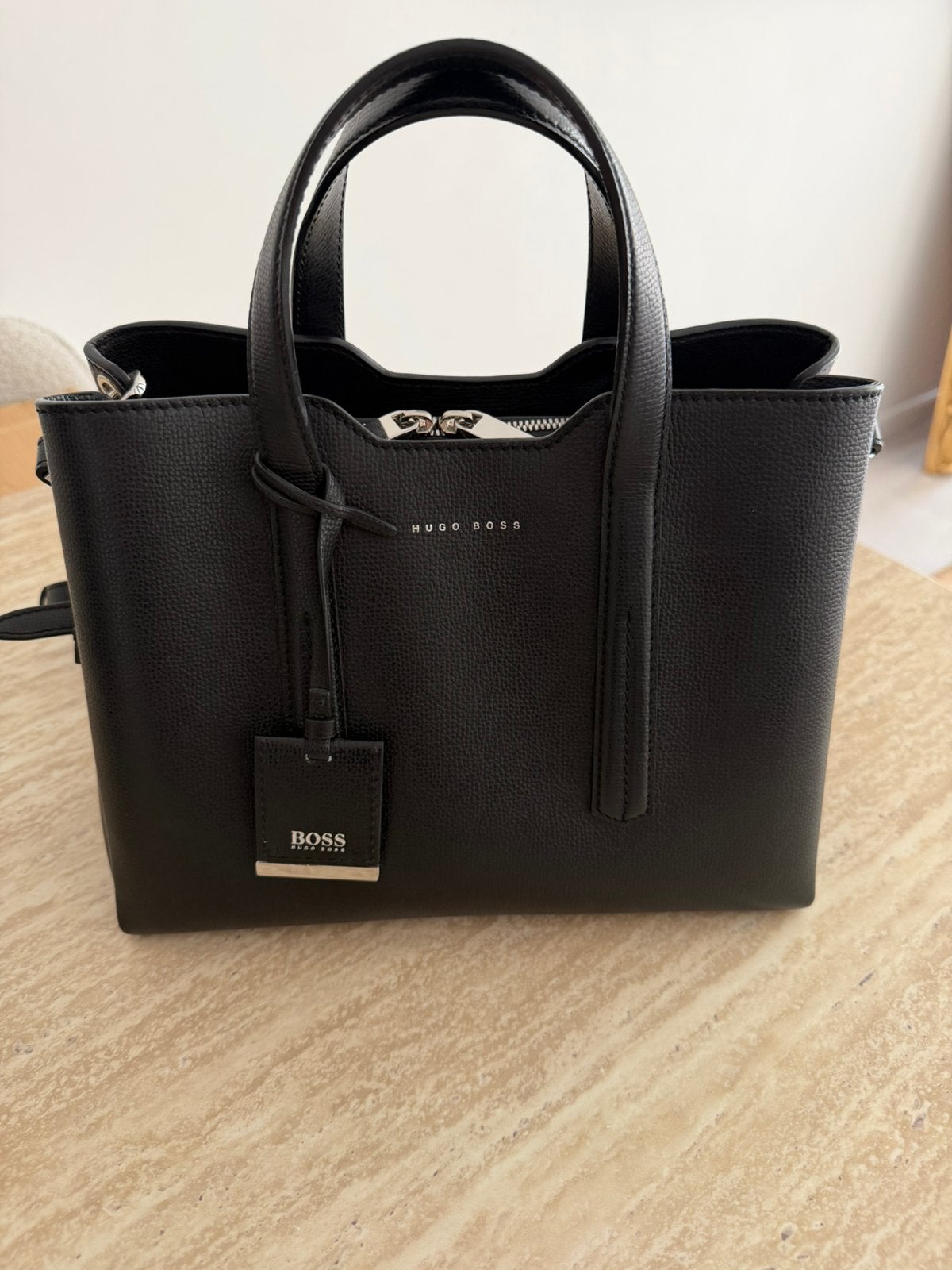 Hugo boss tas, Sieraden, Tassen en Uiterlijk, Ophalen of Verzenden, Zo goed als nieuw, Zwart, Handtas