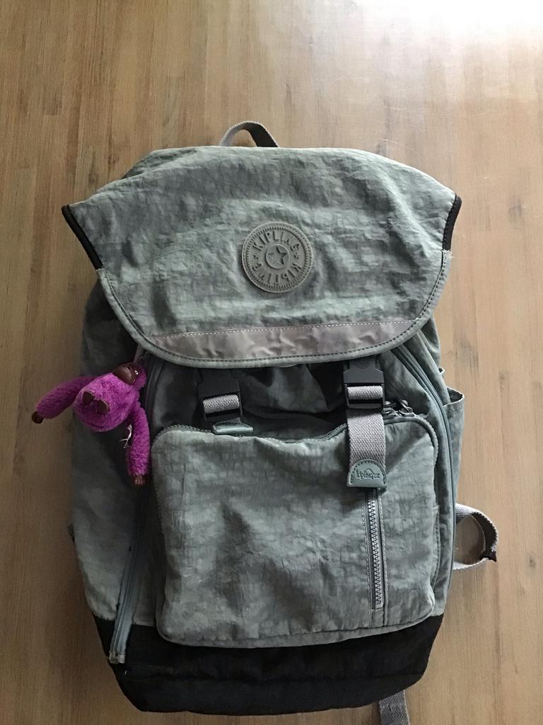 Kipling Grote Rugzak Schooltas Grijs - Veel Opbergruimte, 45 tot 60 cm, Gebruikt, Kipling, 25 tot 40 cm