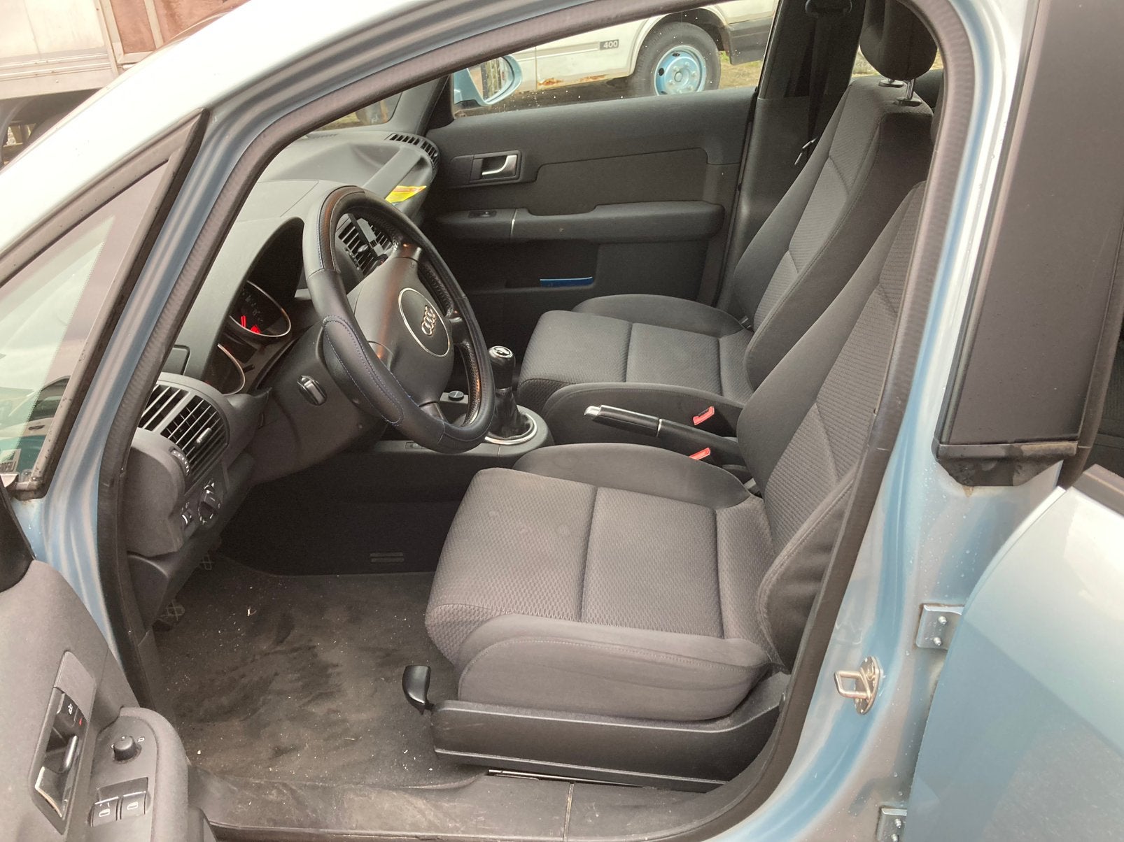 Audi a2 im bijna nieuwstaat youngtimer, foto 11