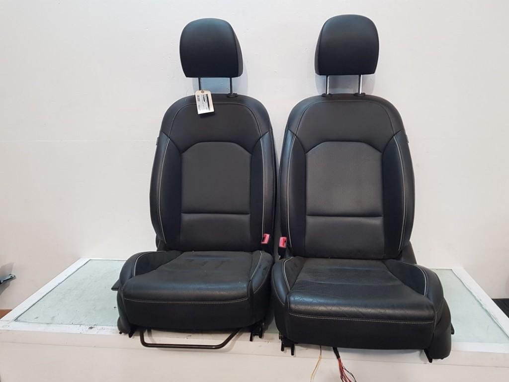 Interieur Kia Ceed Sportswagon (CDF) (2019-12/..), Auto-onderdelen, Info@kia.de, Kia Deutschland GmbH, Gebruikt, Theodor-Heuss-Allee 11, Frankfurt am Main 60486, , Duitsland
