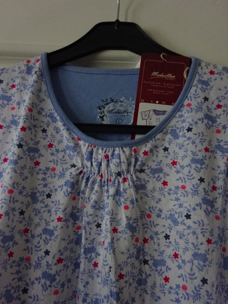Nieuw 100% katoen maat: M. Nachthemd van het merk: Medaillon, Medaillon, Ophalen of Verzenden, Overige kleuren, Nachtkleding