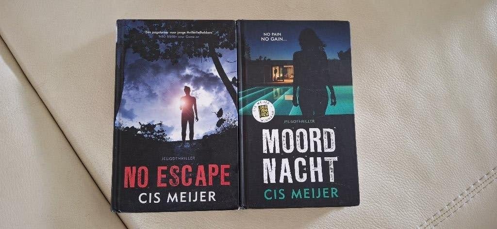 2 Jeugdthrillers - Cis Meijer, Boeken, Ophalen of Verzenden, Gelezen