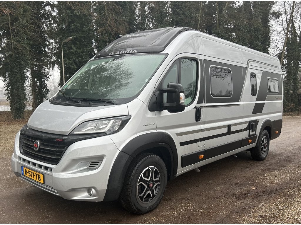 Adria twin supreme 640 SGX (1043237), Caravans en Kamperen, Fiat, Tot en met 3, Particulier, Adria