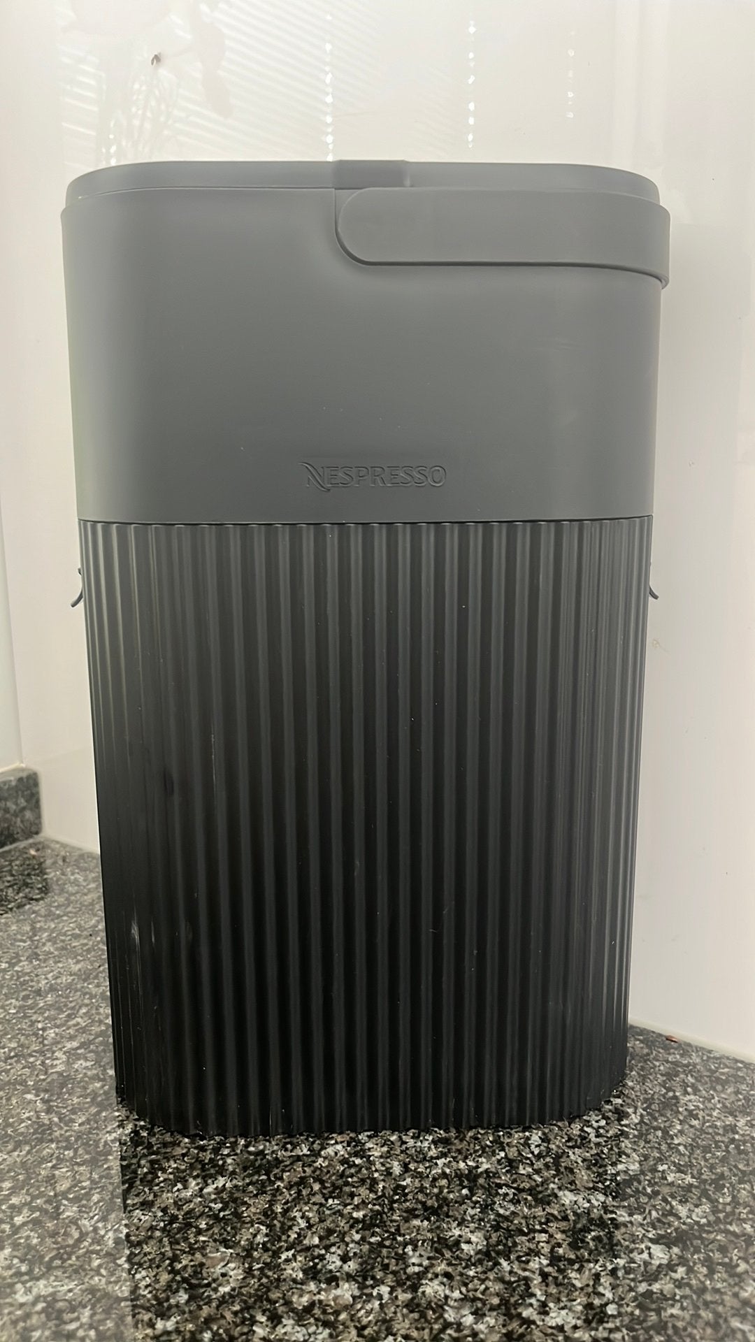Nespresso recycling box, Ophalen, Overige typen, Kunststof, Zo goed als nieuw