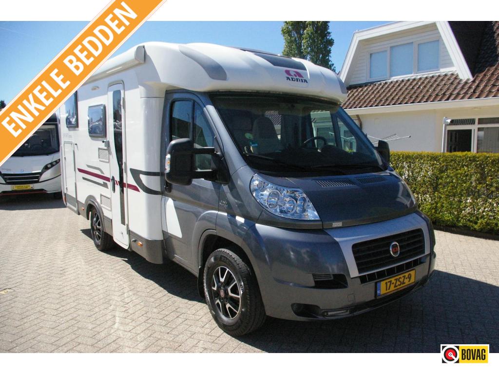 Adria Sport S 572 SL Enkele bedden, Garage., Reservewiel, Ringverwarming, Fiat, Koelkast