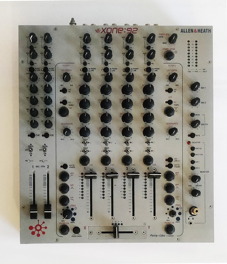 Allen & Heath Xone-92 Grijs, Muziek en Instrumenten, Ophalen of Verzenden, Zo goed als nieuw, Minder dan 5 kanalen