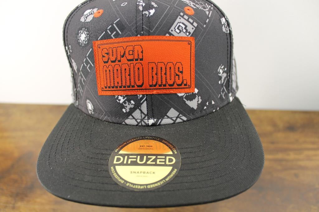 Difuzed Nintendo Super Mario 8Bit Snapback Cap Pet, -, -, Difuzed, -