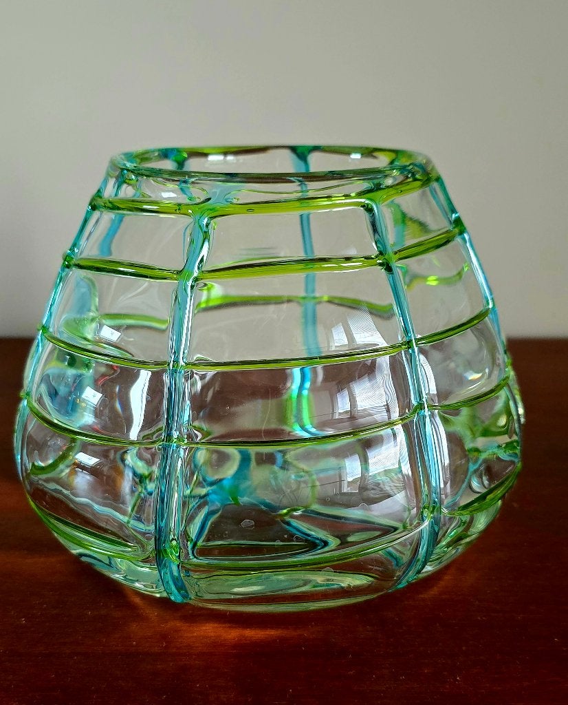 Vintage vaas met groene en blauwe draden studioglas, Verzenden
