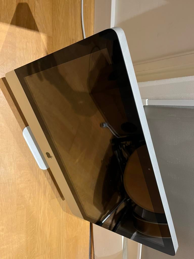 Apple imac 21" 8gb ssd, Computers en Software, Apple Desktops, Ophalen, IMac, Zo goed als nieuw, 21"