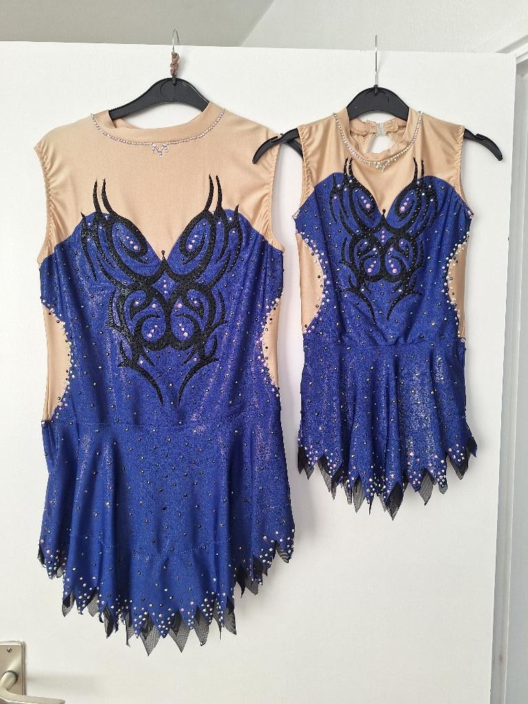 Duo acropakjes twirlpakjes blauw met zwart, Sport en Fitness, Turnen, Gebruikt, Turnpak(je), Maat 36 t/m 42, Blauw, Ophalen of Verzenden