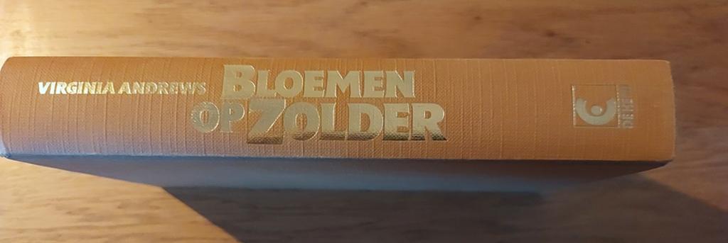 Bloemen op Zolder - Virginia Andrews (Roman), Boeken, Ophalen, Gelezen, Virginia Andrews