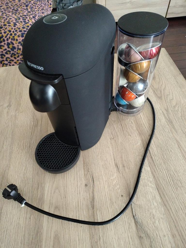 Krups Nespresso XN900 koffiemachine - Zo goed als nieuw, Witgoed en Apparatuur, Koffiezetapparaten, Ophalen of Verzenden, Zo goed als nieuw