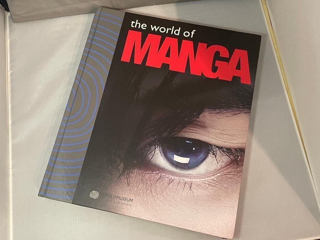 Boek: The World of Manga (Bas Verberk/ Wereldmuseum), Ophalen of Verzenden, Zo goed als nieuw