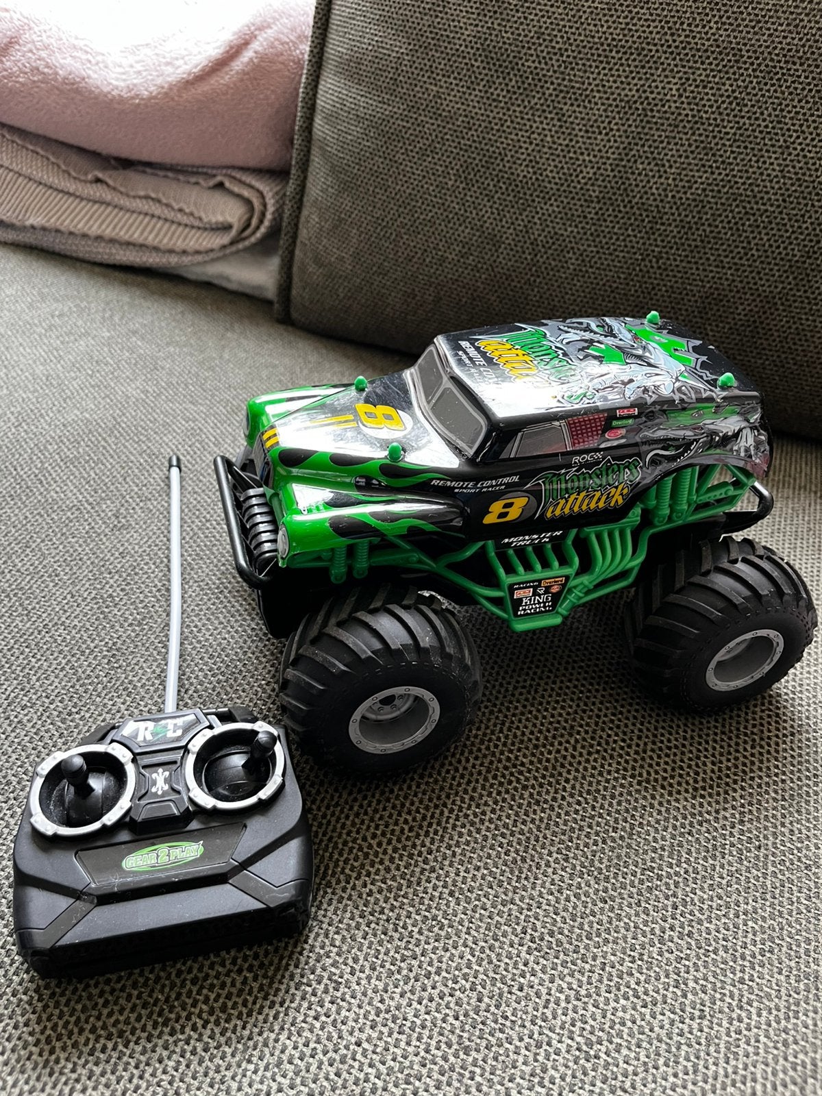 Bestuurbare auto, Ophalen, Gebruikt, Overige schalen, Auto offroad