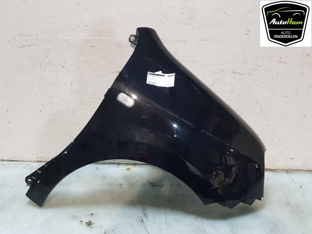 Spatbord Rechts Voor Renault Twingo III (AH) 2022 631008696R, Gebruikt, Renault Deutschland AG, Dialog.deutschland@renault.de