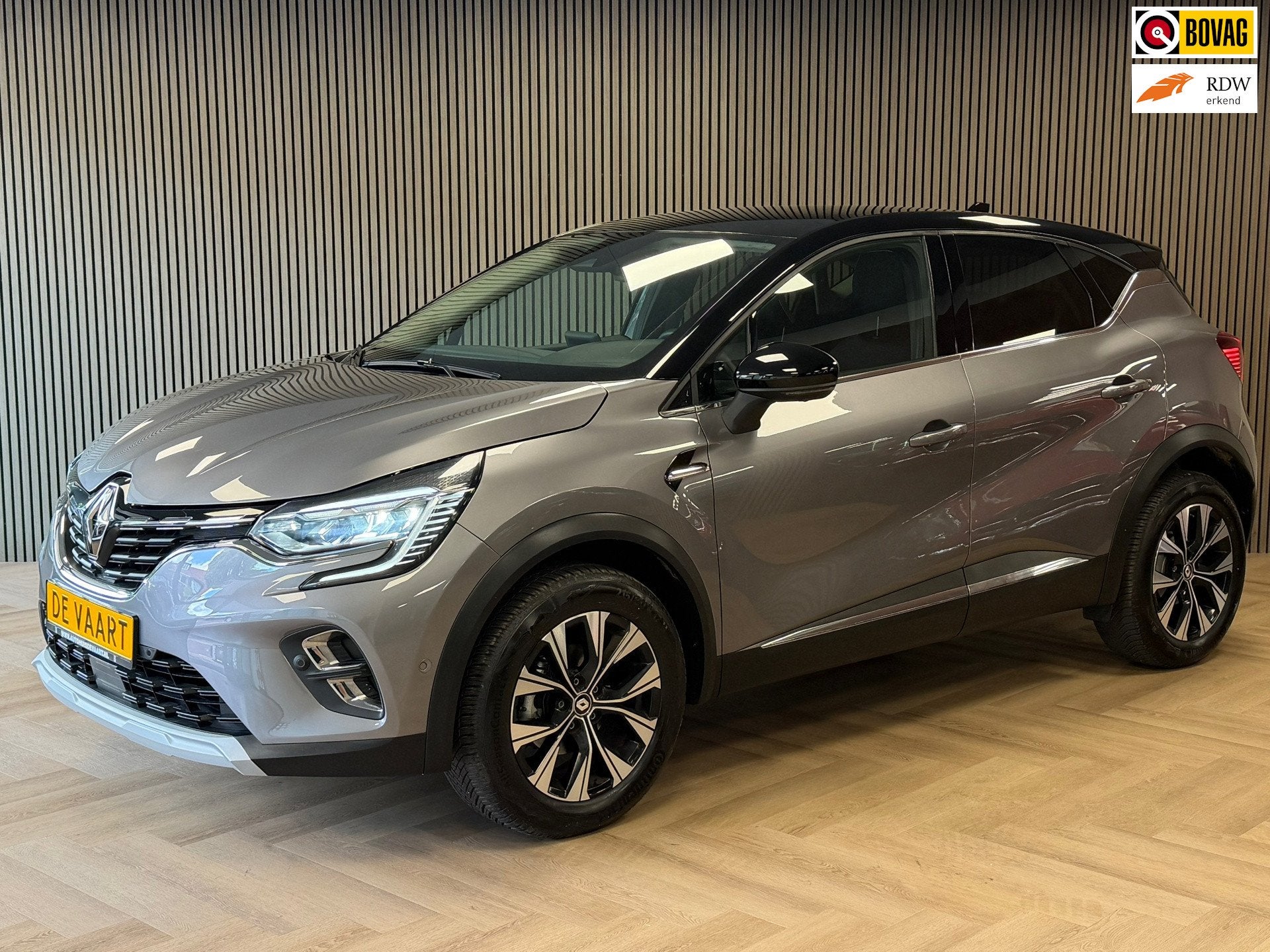 Renault Captur 1.3 mild hybrid 140 techno AUT. NAVIGATIE 360, Auto's, 1373 kg, Gebruikt, 4 cilinders, Met garantie (alle)