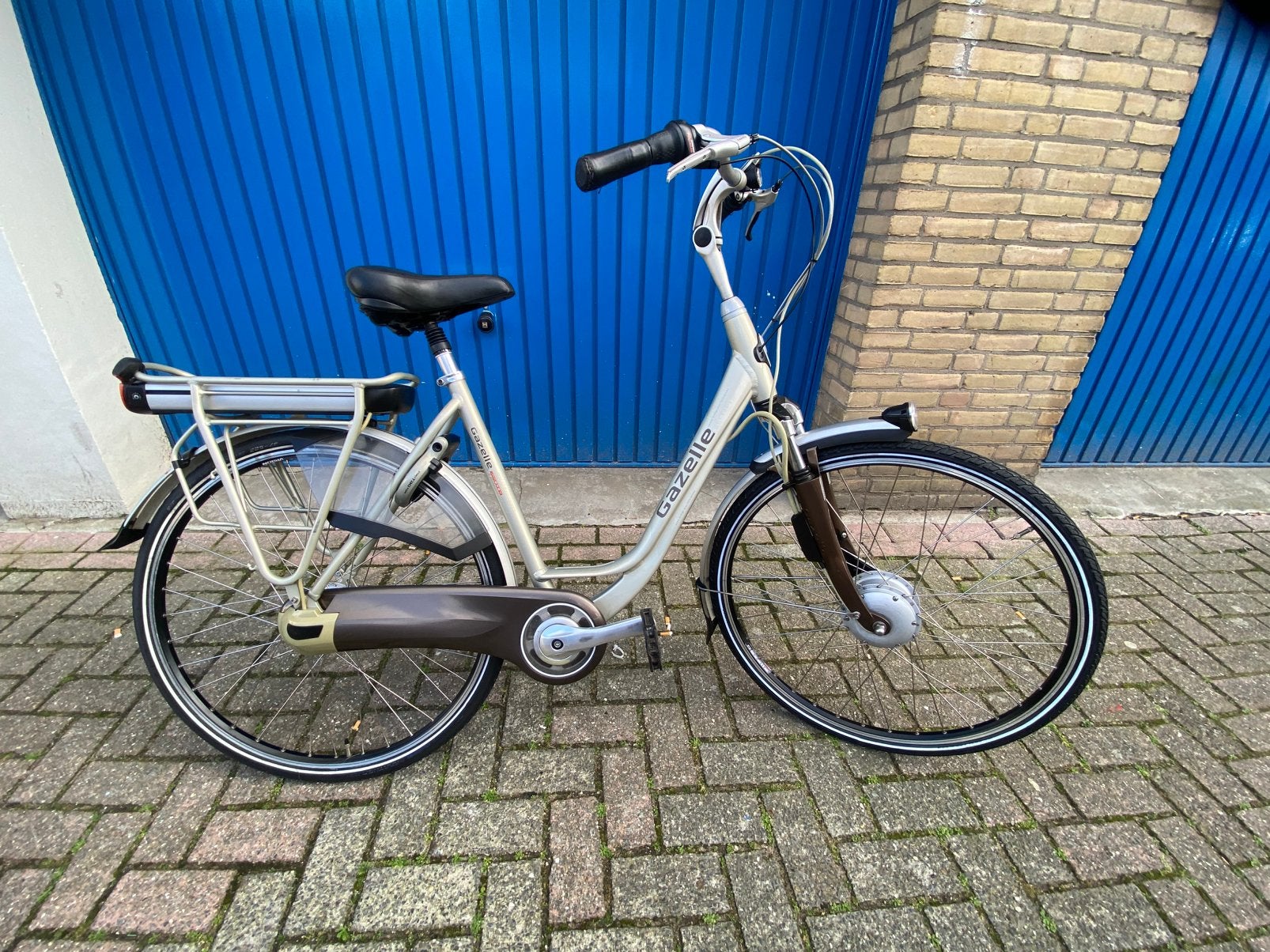 Gazelle elektrische damesfiets 28 inch in zeer nette staat, Fietsen en Brommers, 51 tot 55 cm, Ophalen of Verzenden, Zo goed als nieuw