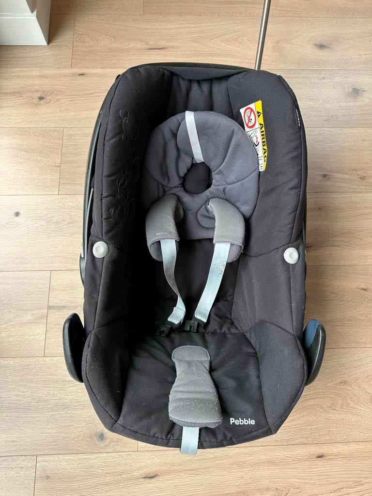 Maxi Cosi Pebble autostoel, Ophalen, Autogordel of Isofix, Gebruikt, Zijbescherming
