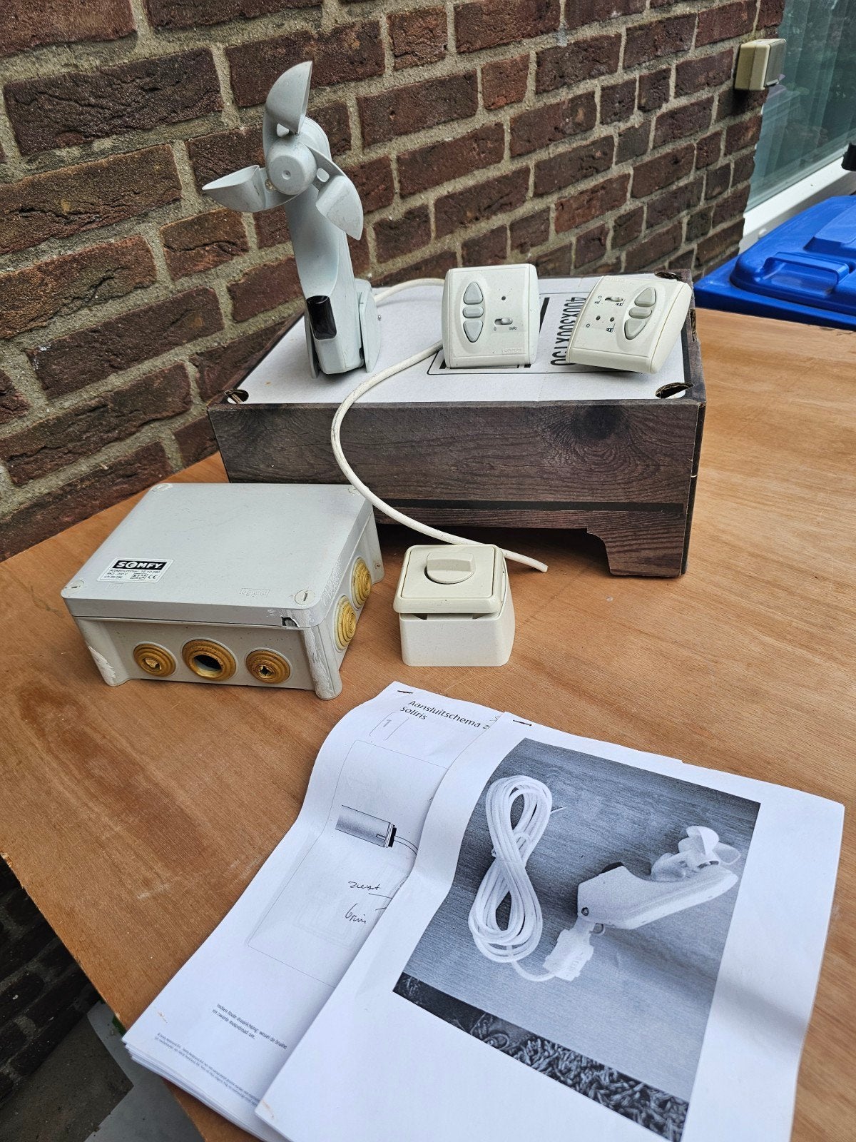 Somfy zonwering onderdelen compleet – besturing schakelaars, Ophalen of Verzenden, Knikarmscherm