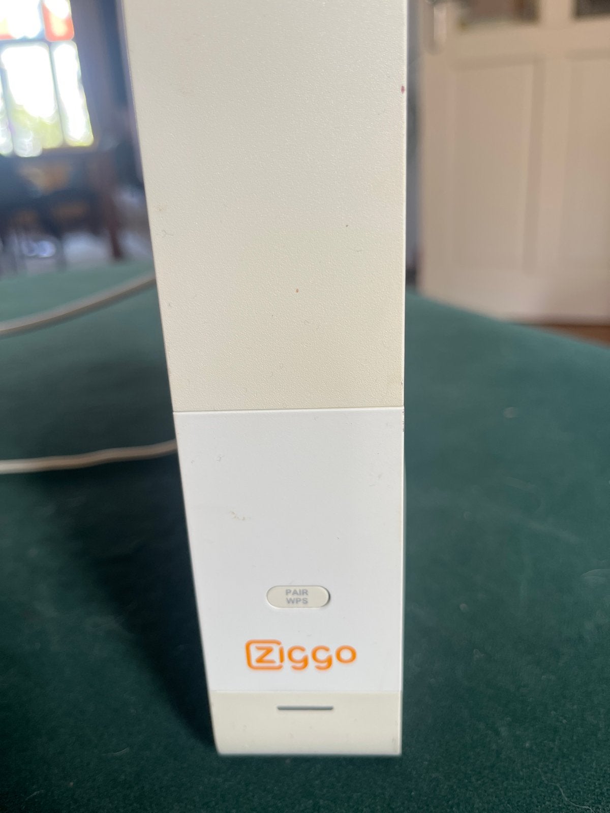 Ziggo Connectbox TG2492LG-ZG Router met modem, Computers en Software, Routers en Modems, Ophalen of Verzenden, Gebruikt, Router met modem